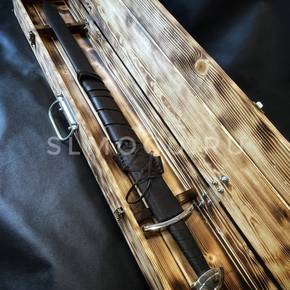 Деревянный кейс для хранения меча